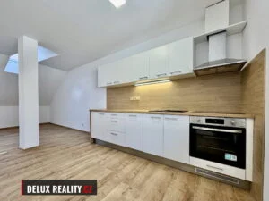 Pronájem bytu 2+kk, Sokolská 43, Znojmo – Kuchyňská linka