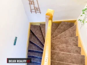 Prodej rodinného domu 4+1, Šmilovského, Brno-Slatina – Schodiště do podkroví
