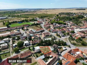 Prodej pozemku se stavebním povolením, Únanov – fotka 1
