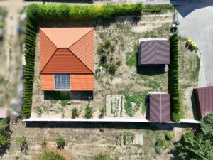 Prodej rodinného domu 4+kk, Šumná - letecký pohled 2