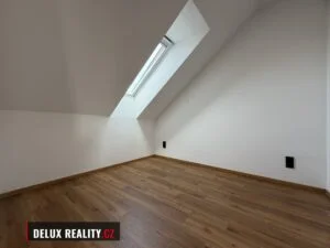 Pronájem podkrovního bytu 2+kk, 34 m², Šatovská 495/9, Znojmo – Oblekovice – fotka 11