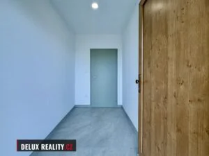 Prodej novostavby rodinného domu 4+kk s bazénem, Vrbovec – fotka 7
