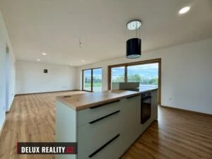Prodej novostavby rodinného domu 4+kk s bazénem, Vrbovec – fotka 11