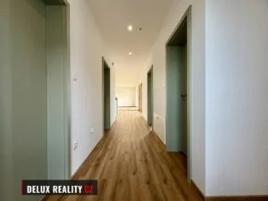 Prodej novostavby rodinného domu 4+kk s bazénem, Vrbovec – fotka 14