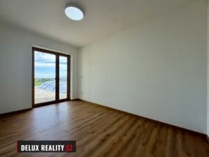 Prodej novostavby rodinného domu 4+kk s bazénem, Vrbovec – fotka 17